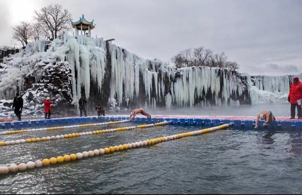 第二届2023中国镜泊湖国际冬泳挑战赛